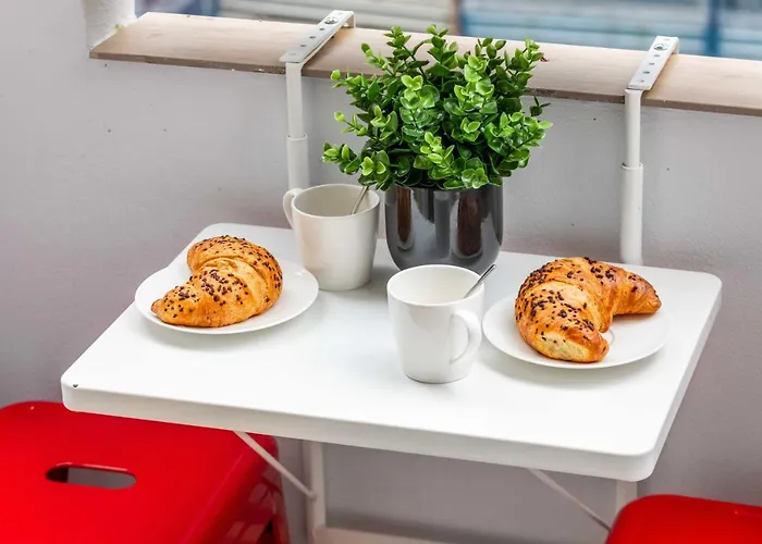 Prada & Bocconi - Cozy Studio, Fast Wifi, Tram Apartment